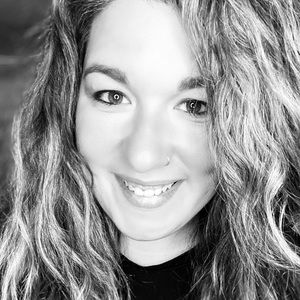 Meet your Posher, Danna